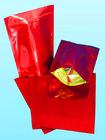 Le papier d'aluminium rouge tiennent des poches légères avec l'entaille zip-lock et de larme