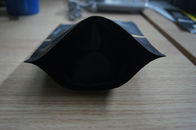 L'emballage noir mat de empaquetage de poche d'aluminium de grain de café, tiennent la valve de dégazage