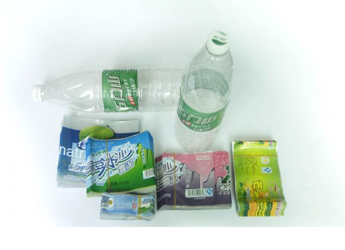 Label en plastique de rétrécissement de yaourt d'emballage de douille de rétrécissement imprimé par plastique