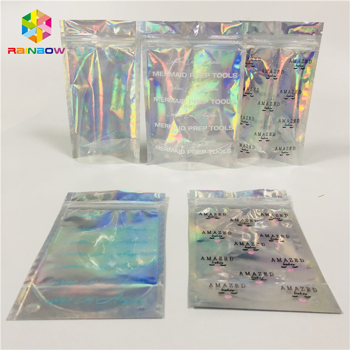 Sac cosmétique d'emballage de fenêtre claire adapté aux besoins du client imprimant la poche en plastique de Mylar d'hologramme