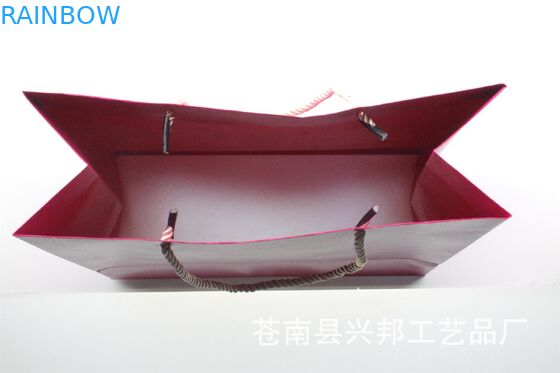 Papier d'emballage adapté aux besoins du client par couleur de fantaisie de sacs en papier avec l'impression de logo