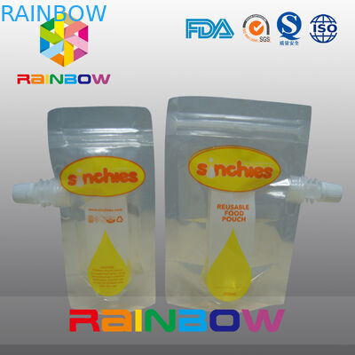 Tenez la poche liquide de jus, impression de gravure de poches de boissons de tirettes