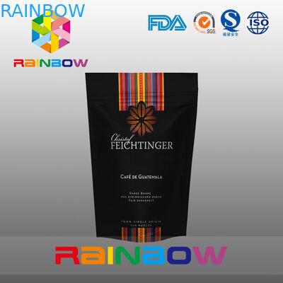 Noir tenez les grains de café en plastique de papier d'aluminium ou le sac moulu avec la valve et la tirette