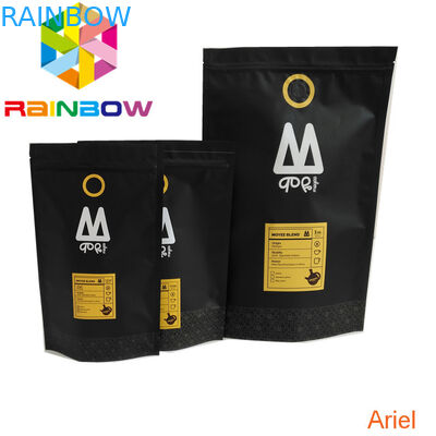 L'emballage noir mat de sac de casse-croûte de tirette en plastique tiennent la poche rescellable zip-lock de café