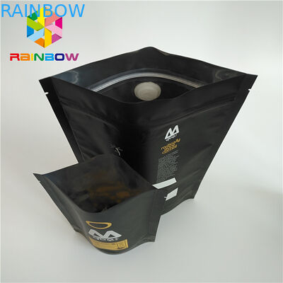 Tenez l'empaquetage de sachets en matière plastique imprimé un sac de café zip-lock de valve de manière