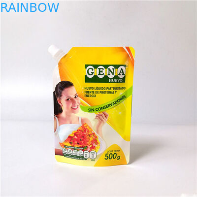 La boisson en plastique tiennent le sac jailli par boisson réutilisable de jus de fruit de poches avec le chapeau