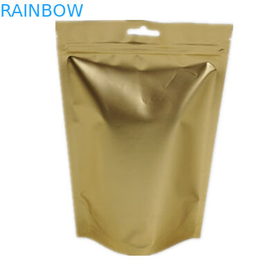 En plastique rescellables tiennent le papier d'aluminium d'or de sacs d'emballage de café de poche