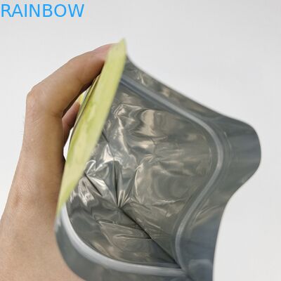Moq personnalisé 200pcs Populaire debout Zip Lock Sacoche Pour la protéine de lactosérum poudre Pet Food Packaging Bag