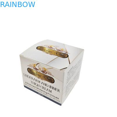 Les emballages de grande taille ne sont plus que des boîtes pliantes