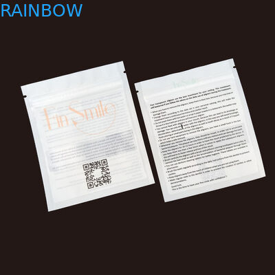 Des emballages d'échantillons de cosmétiques personnalisables de différentes tailles et personnalisables