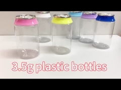 Des capsules et des pilules sexuelles. Des petites pilules en plastique, en forme de capsule.