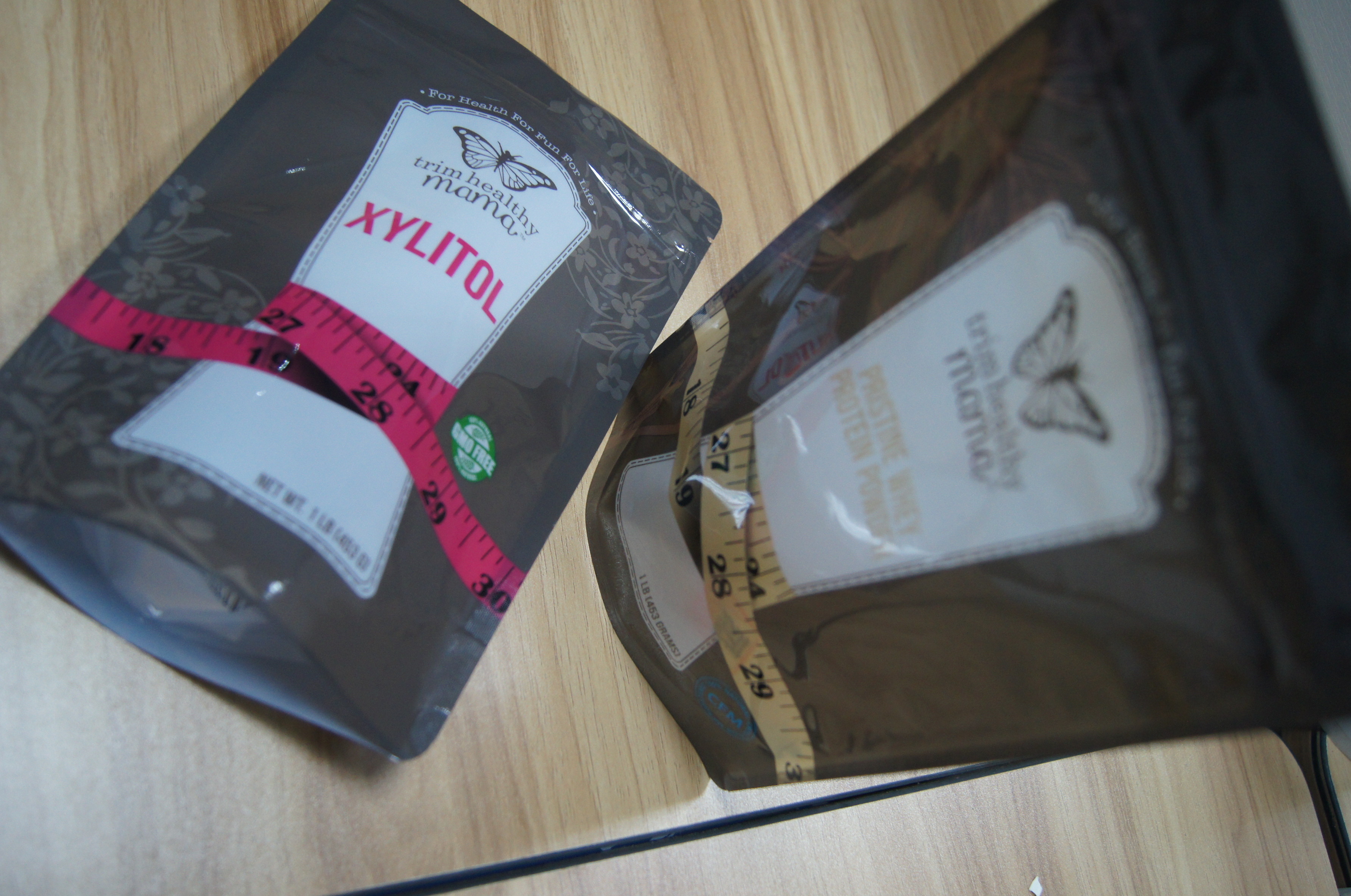 Tenez la poudre en plastique de protéine/le zip-lock fait sur commande de sac emballage de sucre/édulcorant