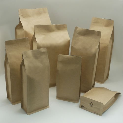 Tenez les sacs en papier adaptés aux besoins du client par sac de papier d'emballage avec l'aluminium/tirette