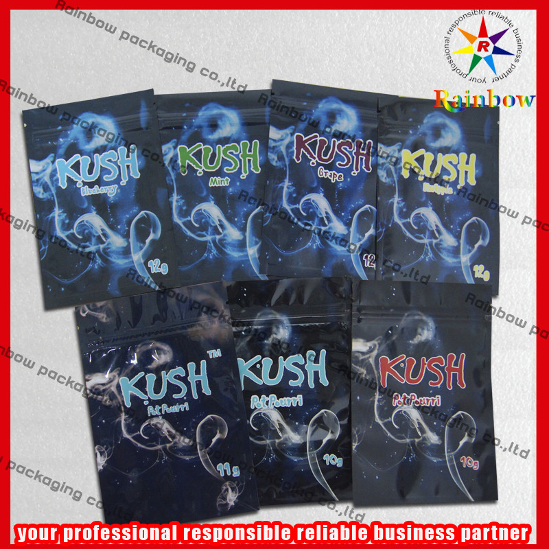 Sachets en plastique de fermeture éclair de papier d'aluminium de Kush, sac coloré de tirette d'encens de fines herbes