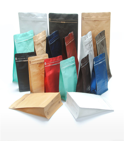 Sacs d'emballage en papier kraft imprimé Sacs à café à fond plat avec soupape de dégazage