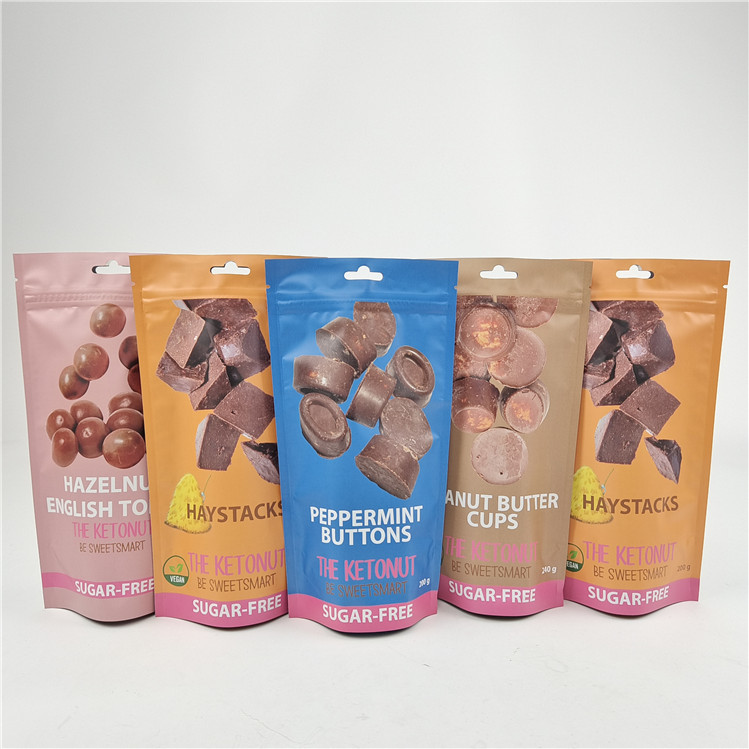 Logo personnalisé de haute qualité imprimé Lamination avancée Sac à fermeture à glissière debout pour l'emballage de sacs à collations