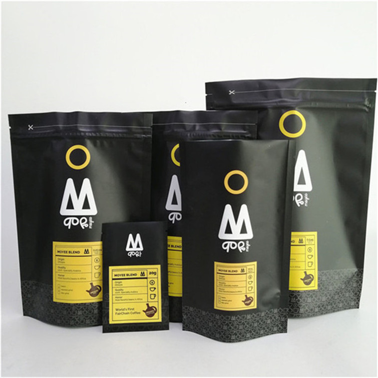 Épaisseur personnalisée résistant à l'odorat résistant à l'humidité Matériau en aluminium PE pour emballage de collations