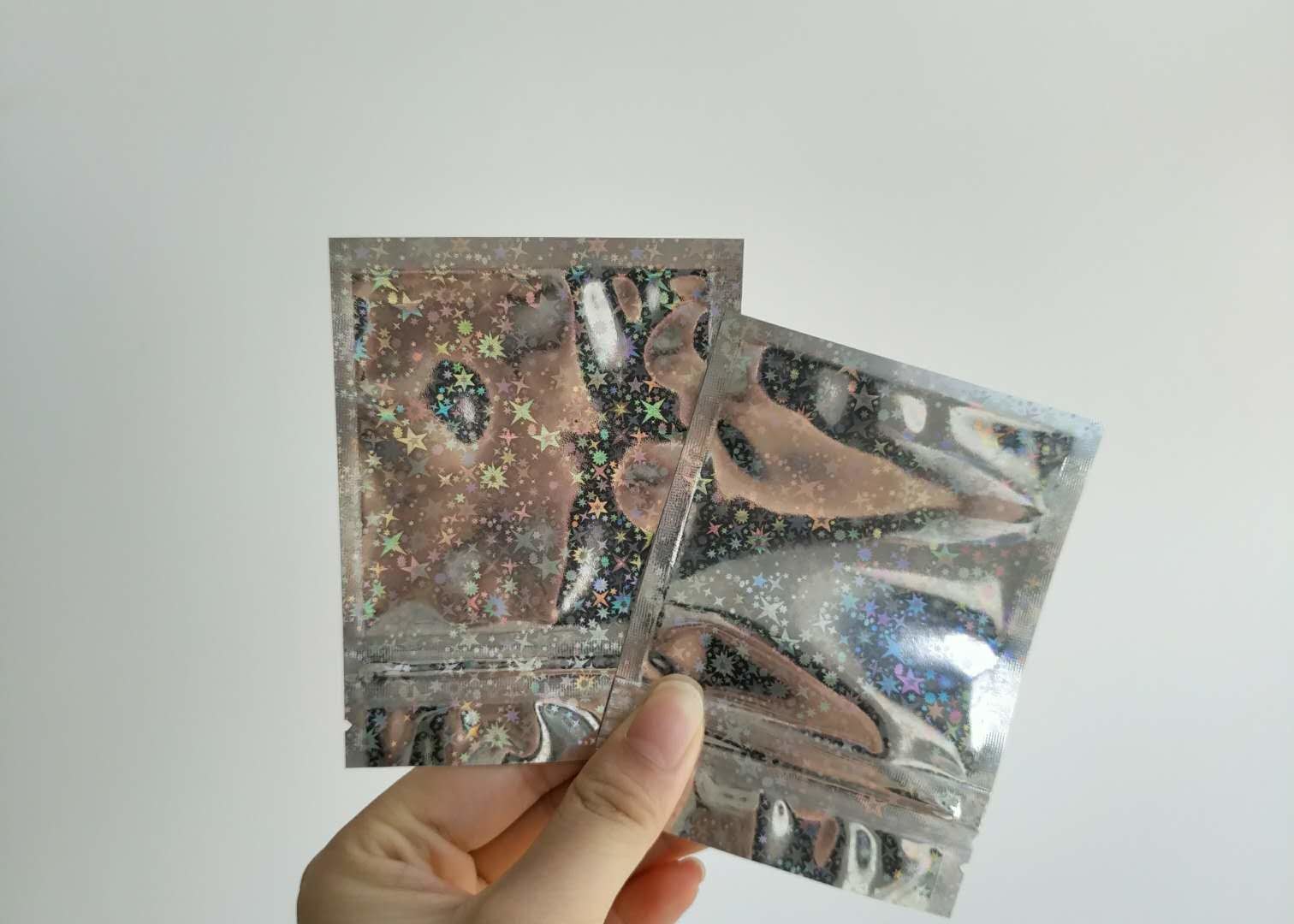 Poche adaptée aux besoins du client de papier aluminium de structure latéral de 5 millimètres scellé pour la cigarette