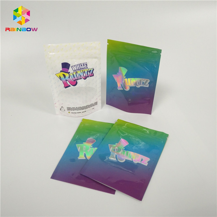 Sac de casse-croûte de laser d'hologramme empaquetant la poche sans danger pour les enfants de fenêtre de serrure de fermeture éclair pour des cosmétiques