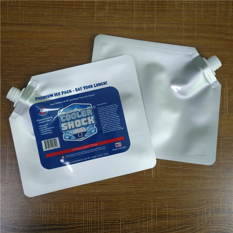 La boisson réutilisable tiennent les sacs biodégradables d'épice de paquet de nourriture de poche de tirette avec le bec