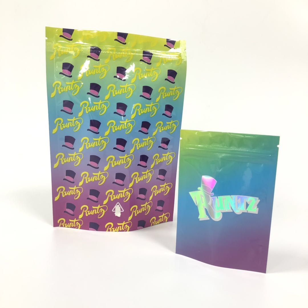 3,5 grammes tiennent l'encens de fines herbes empaquetant les sacs zip-lock de chanvre de Runtz de preuve d'odeur de mauvaise herbe de Mylar