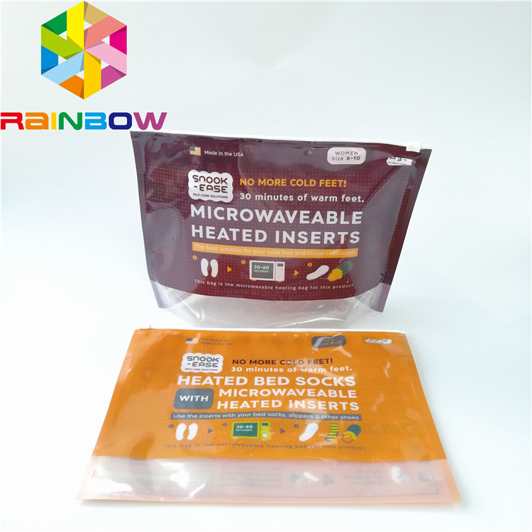 L'empaquetage de sachets en matière plastique de vêtement des sous-vêtements des hommes se tiennent glissant la coutume de sac de tirette