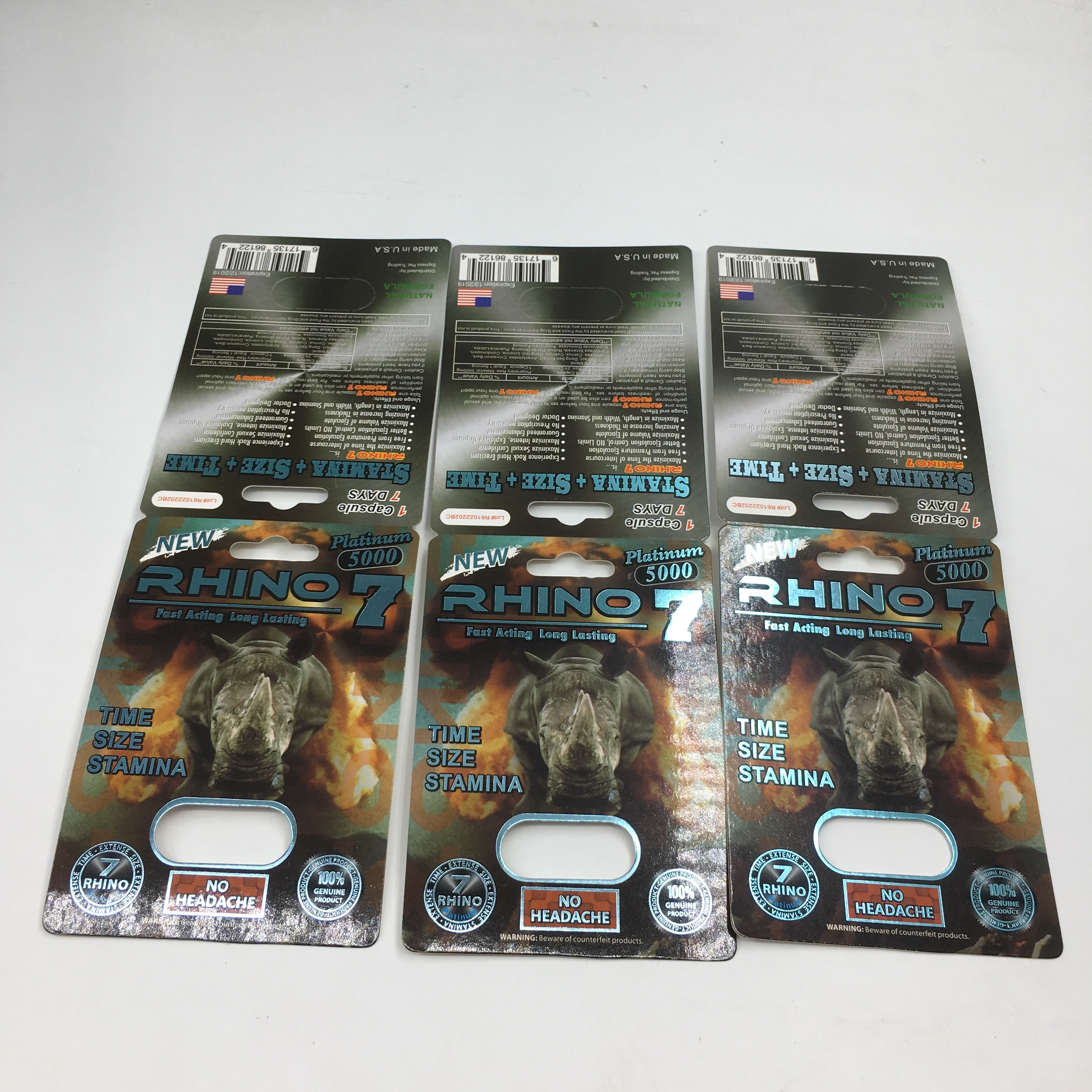 Le rhinocéros 7 5000 capsulent la carte de boursouflure empaquetant la boîte de présentation sexuelle masculine de papier des pilules 3D