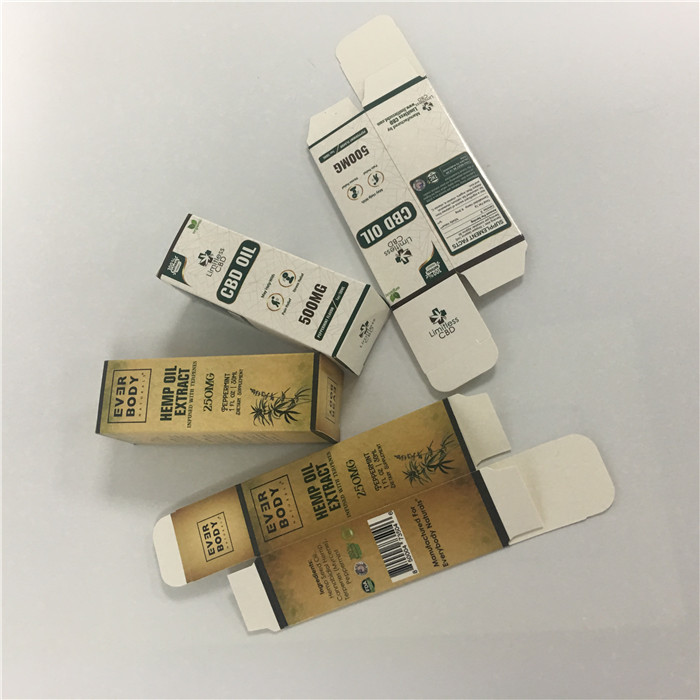 Adaptez la boîte aux besoins du client de papier d'huile de l'impression CBD de conception, boîte blanche de empaquetage de papier de carton de compte-gouttes d'huile de 350g CBD