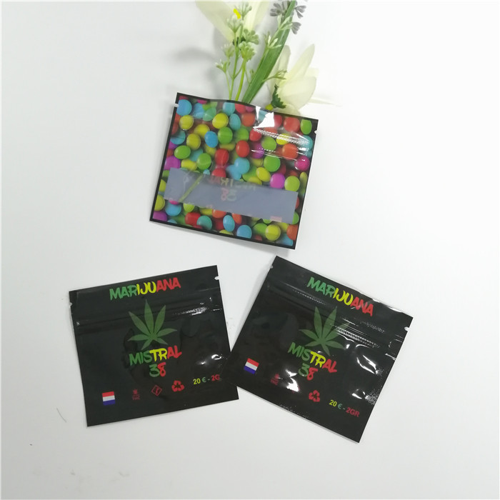 Trois le zip-lock plat latéral de la sucrerie de sucre CBD Mylar met en sac basse les biens imprimés de Moq par coutume