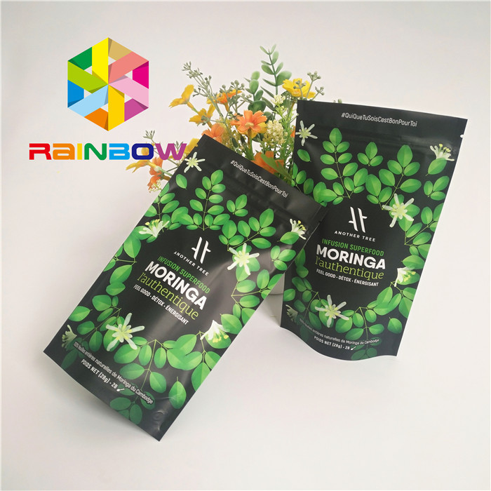 L'impression de Digital de l'emballage de poudre de protéine de lactalbumine se tiennent vers le haut du sac