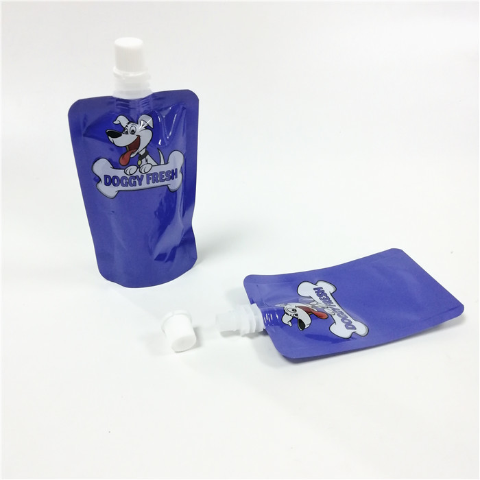 Le festin liquide de impression fait sur commande de chien d'aliment pour animaux familiers de l'emballage 100ml de poche de bec se tiennent vers le haut des sacs