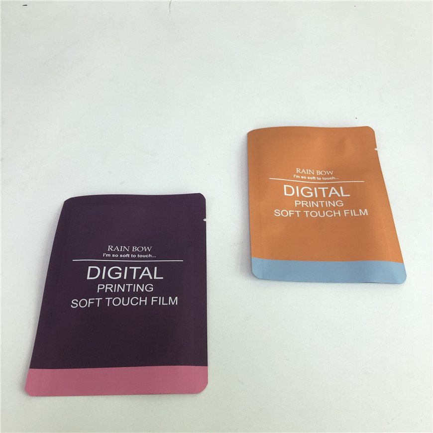 Sac scellé plat de Coloful de sucrerie du sac CBD de mauvaise herbe de biscuit de sac de toucher doux de film de sac de vente chaude aigre de produit nouveau