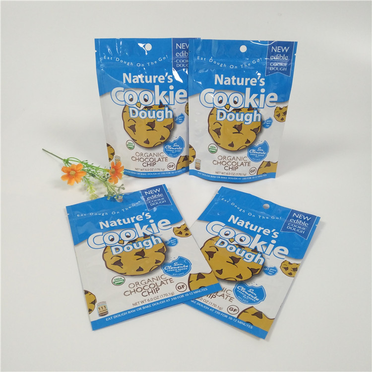 Matte Resealable Aluminum Foil Packaging adapté aux besoins du client met en sac le support vers le haut des sacs d'emballage alimentaire de poche