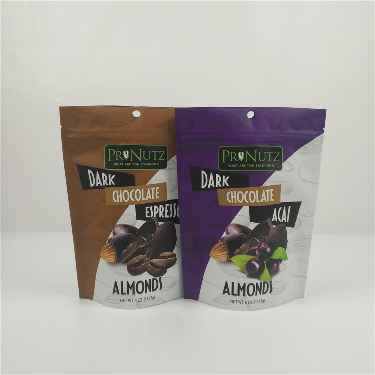 Support imprimé fait sur commande en plastique de tirette de catégorie comestible vers le haut des poches pour la barre de chocolat