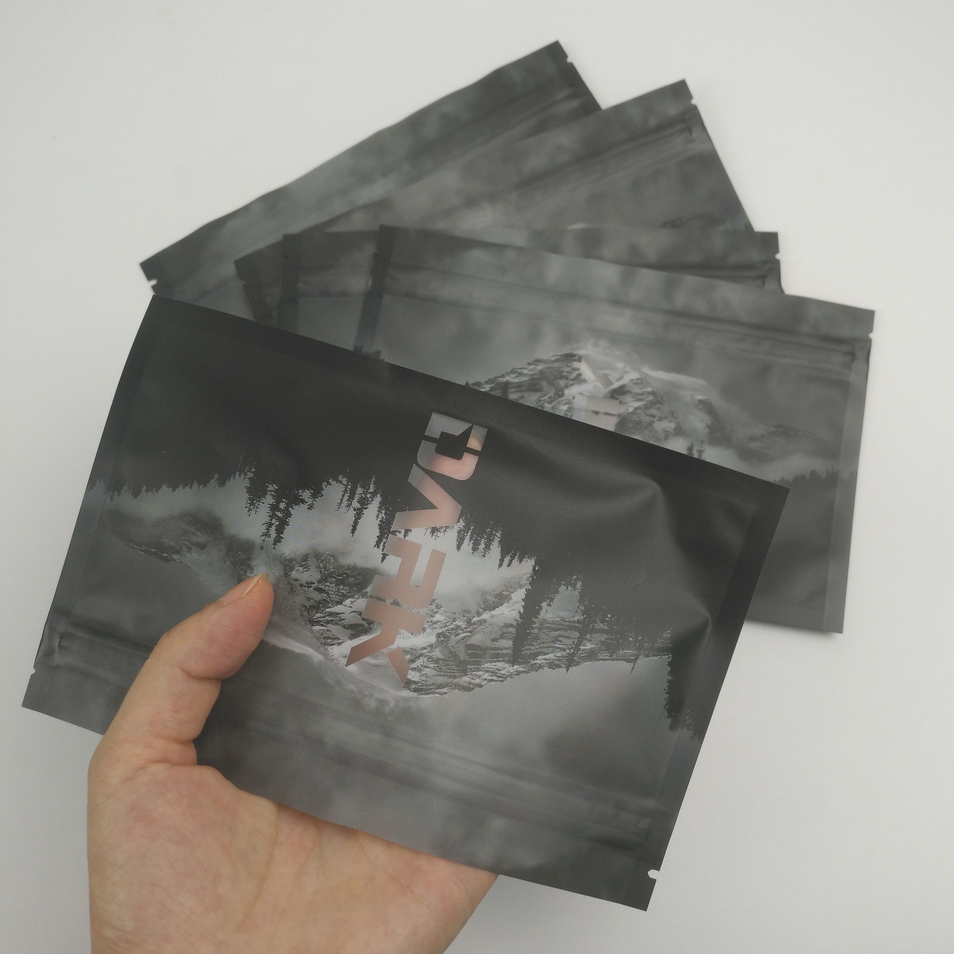 Serrure rescellable de fermeture éclair de Front Back Window Heat Sealed de preuve claire d'odeur empaquetant le joint latéral Doypack du stockage trois de nourriture de Mylar