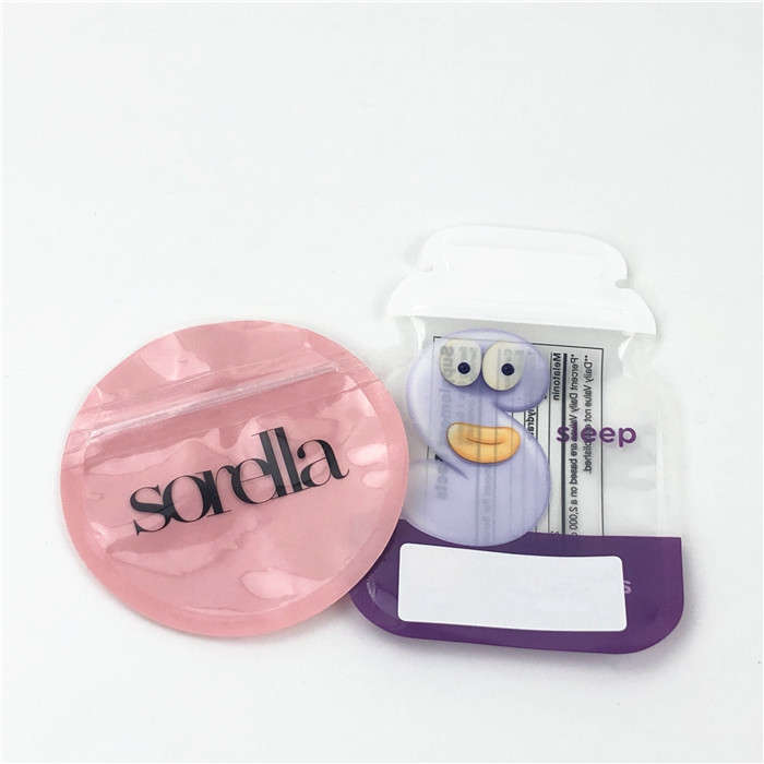 CMYK a découpé les sacs avec des matrices MOPP 100mic d'aluminium de Mylar brillants pour la sucrerie de Gummies comestible