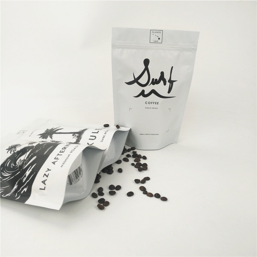 Tirette transparente 0.7c des sachets en matière plastique CMYK de VMPET Medibles avec le logo