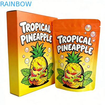 Sac Mylar personnalisé 3.5 Venu avec boîte d'affichage pour les fleurs bonbons biscuits gommés Emballage résistant aux enfants 3.5g 7g 14g sac Mylar en coupe sous pression